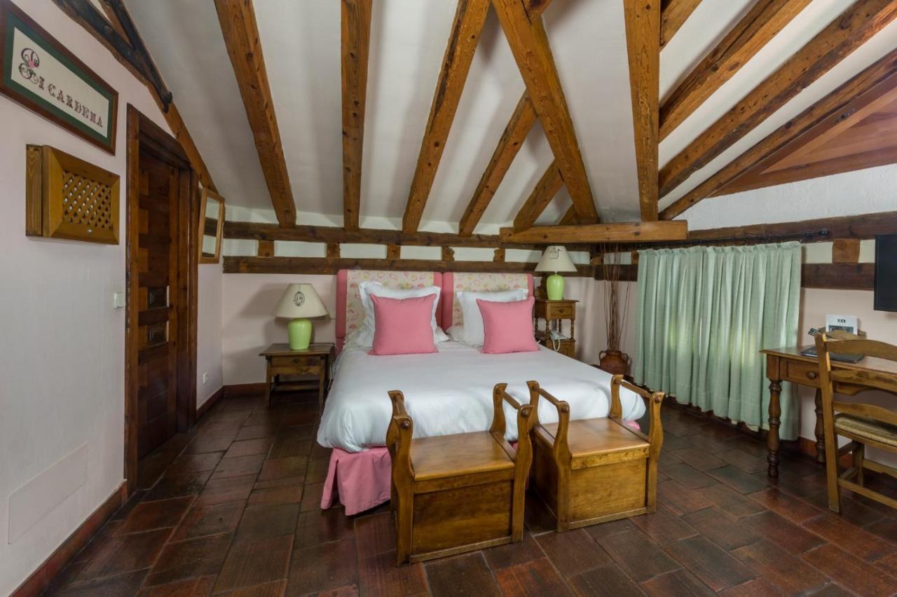 Posada Real Mingaseda Navafría Extérieur photo